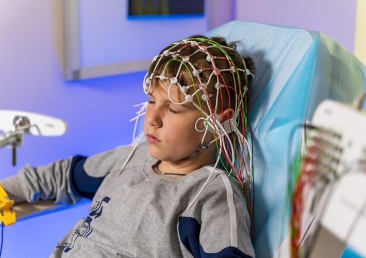 costo de encefalograma en salud digna